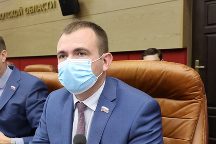 Председателем комитета по госстроительству избран Виталий Перетолчин